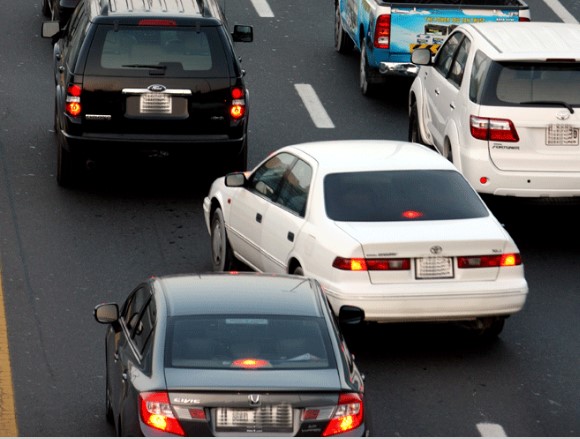 How to change lane safely?